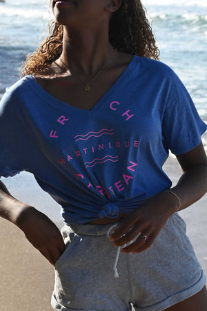 
                  
                    Charger l&amp;#39;image dans la galerie, Flowy Blue V Neck Top
                  
                