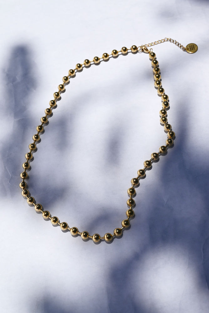Goldy pearls Necklace